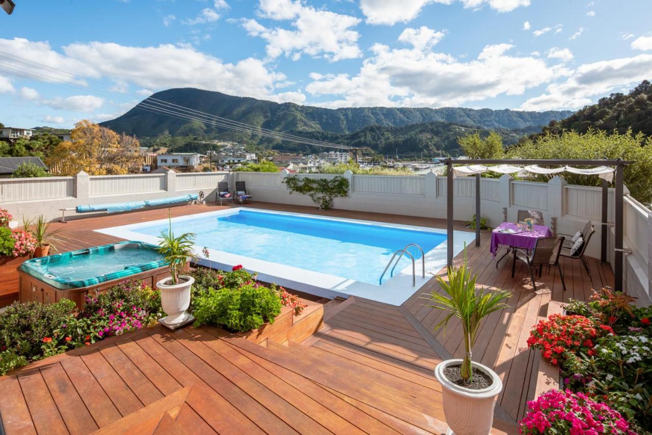 Fabulous Apartment With Private Spa Pool & Gym Picton Esterno foto
